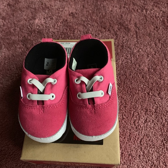 infant red vans